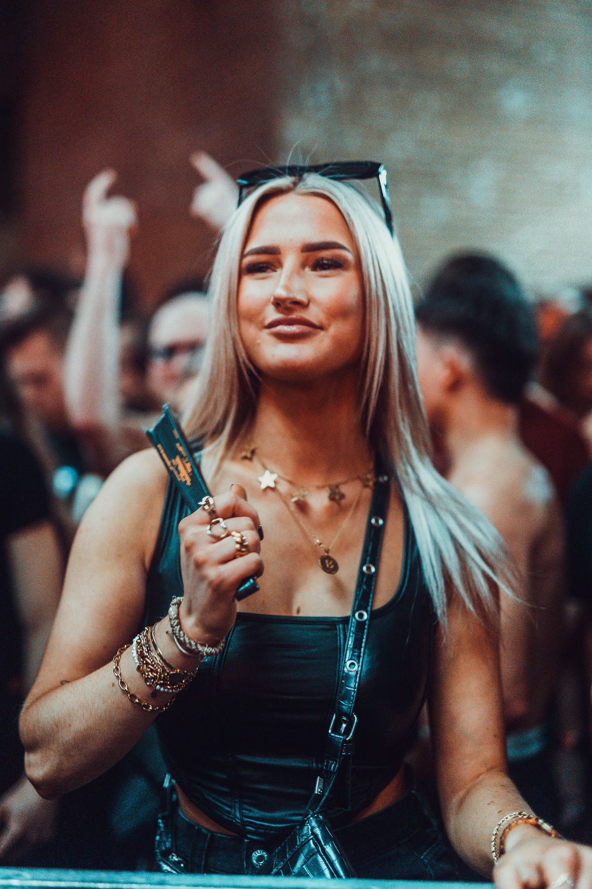 Loading... just a sec